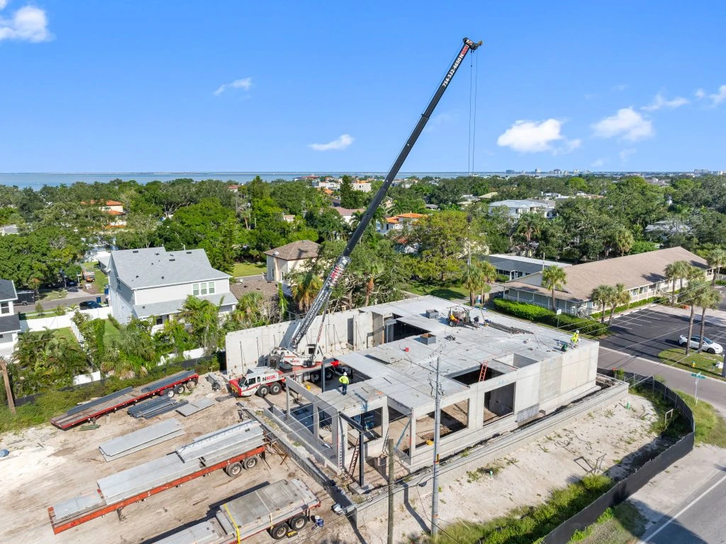 13-web-or-mls-3401-S-Westshore-08-30-25-12